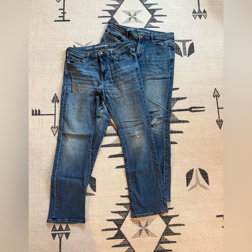 Men’s Amazon Essentials 33x32 Bootcut Slim Fit Blue Jeans (2 Pairs)